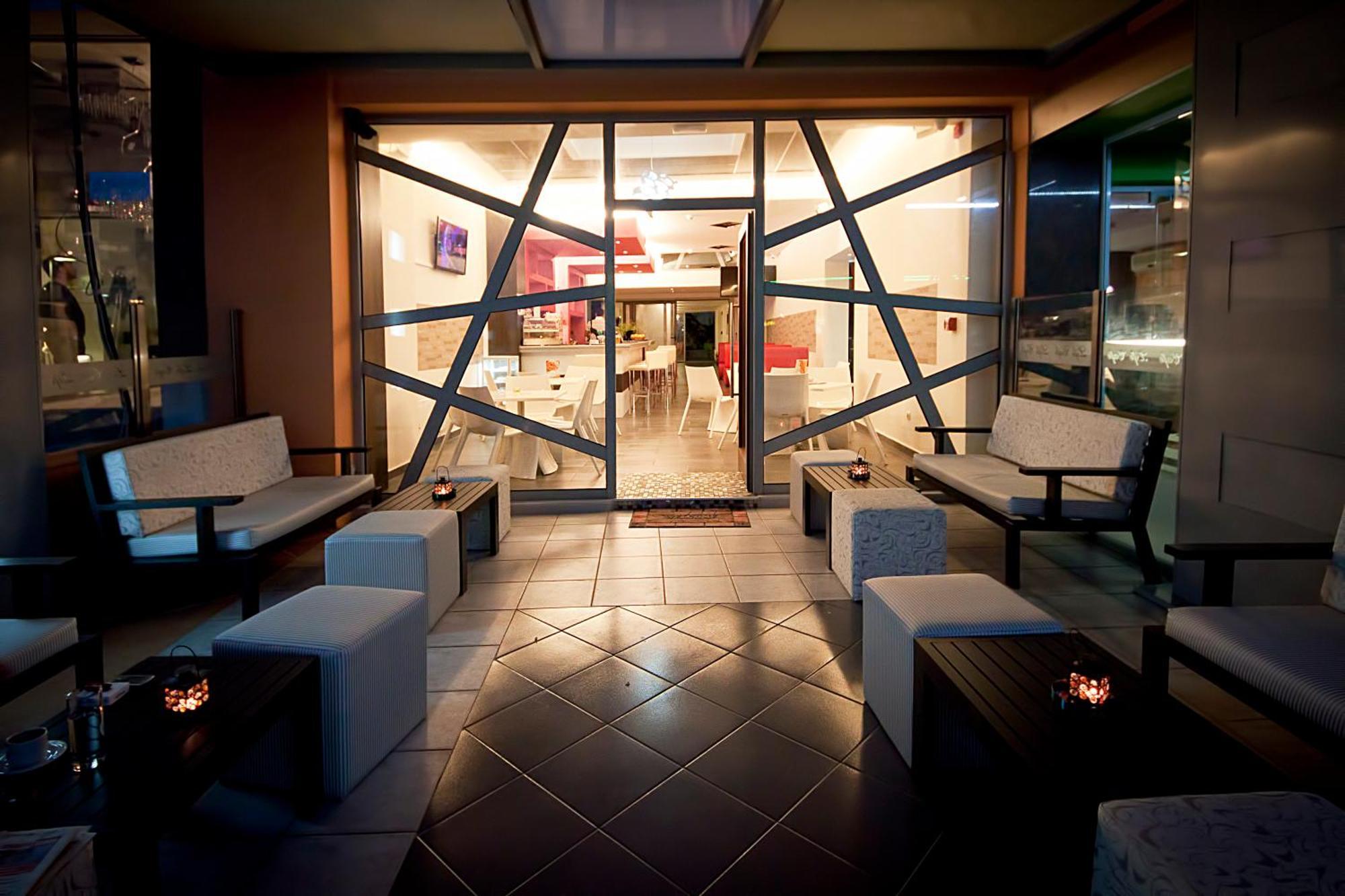 City Life Hotel Heraklion Exteriör bild